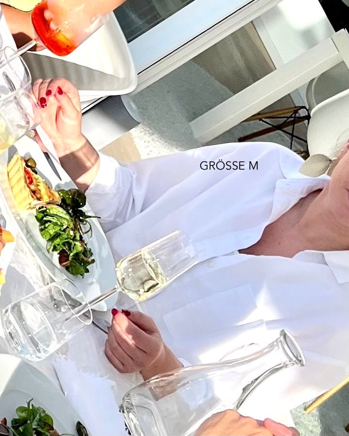CHAMPAGNE